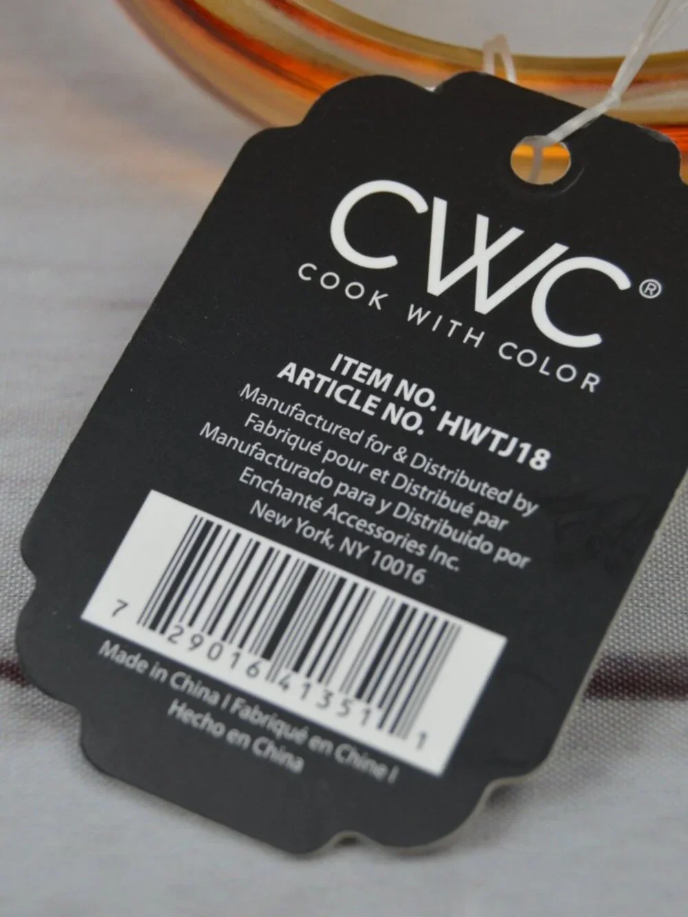 CWC Cook With Color Amber Halloween Glass Viral Measuring Cup 32oz Spiders NWT